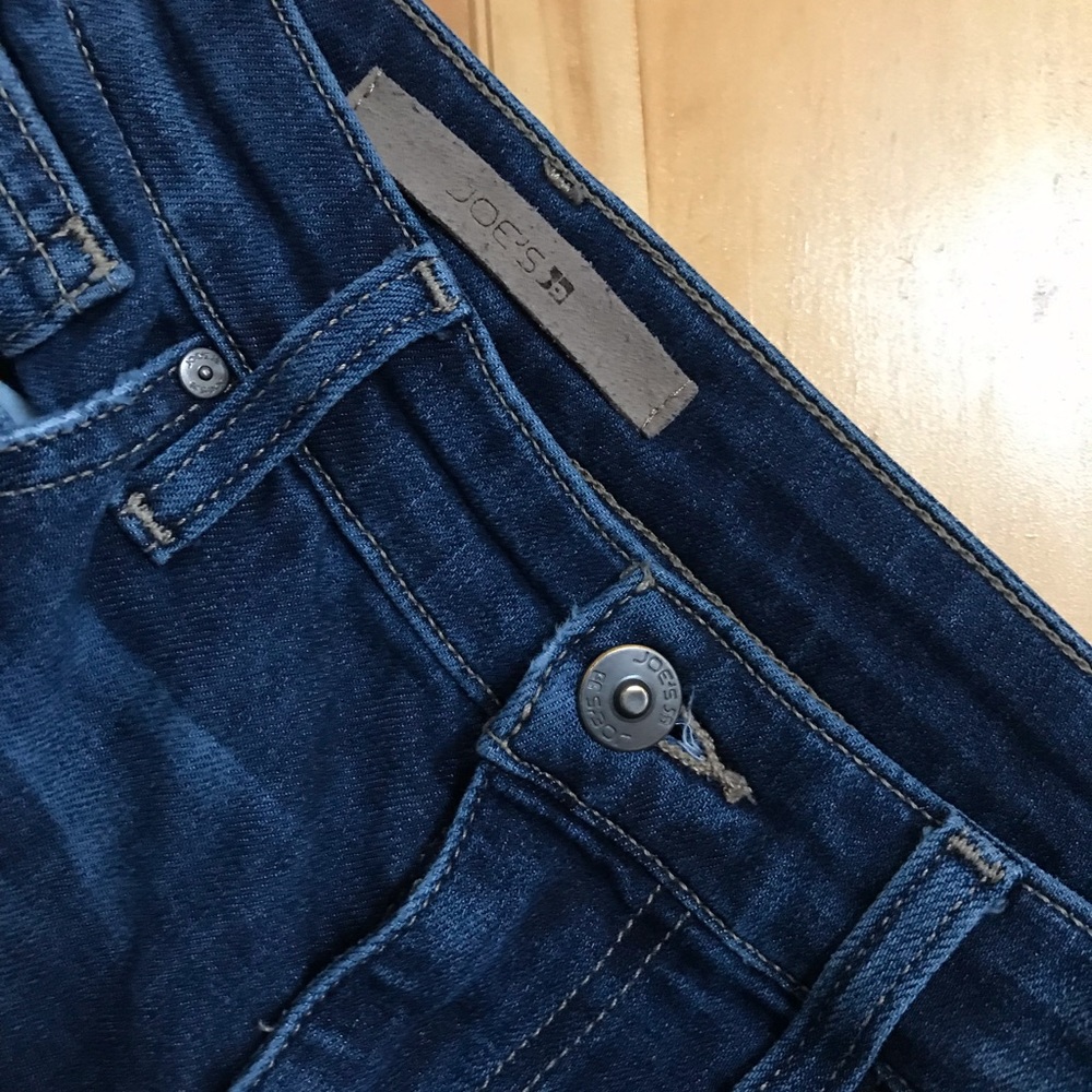Dark/soft wash Joe’s Jeans